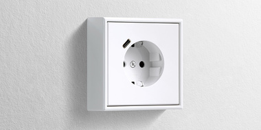 Erweiterter Anschlussraum für die Nachrüstung bei Elektro Hetz GmbH in Kulmbach