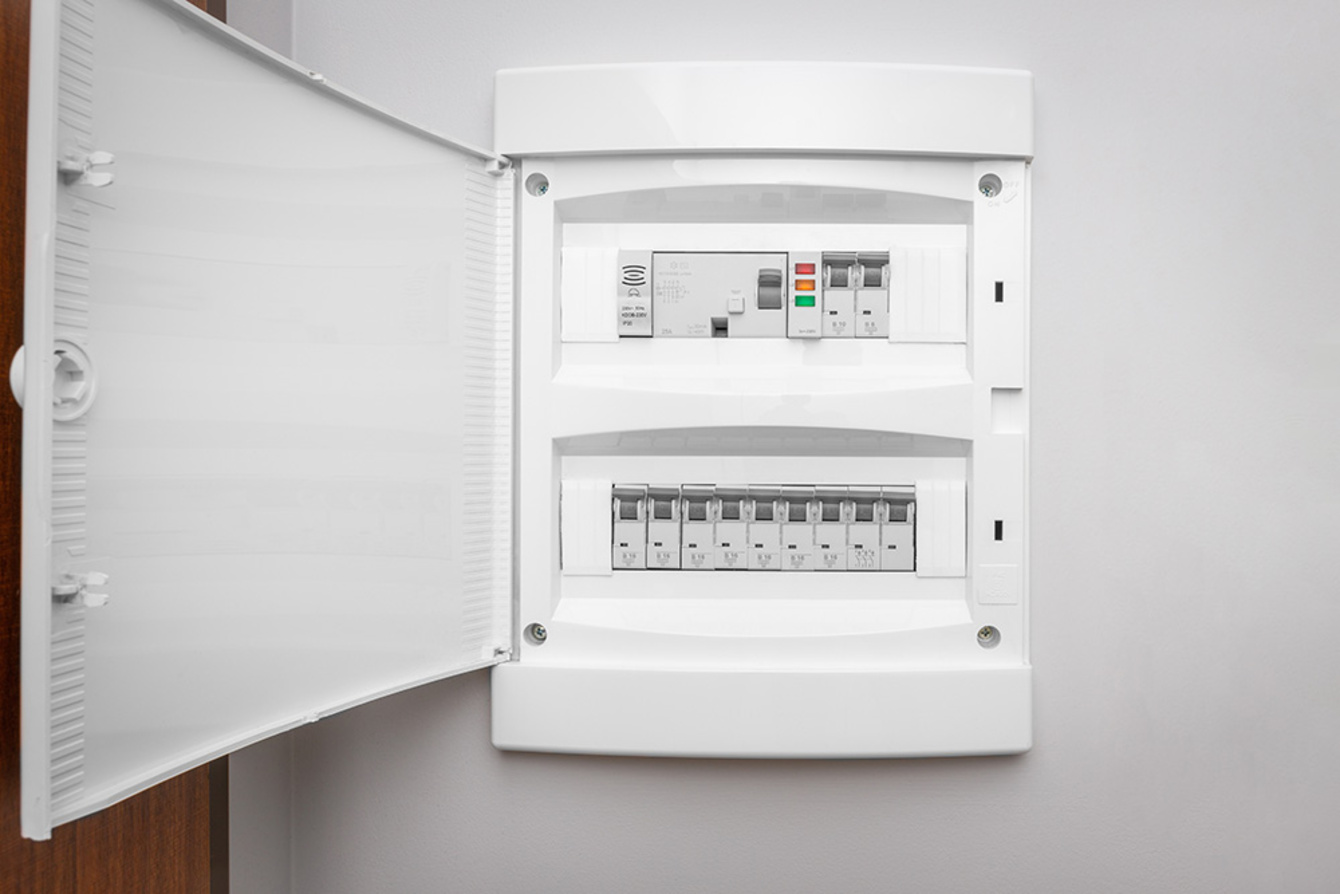 Über­spannungs­schutz bei Elektro Hetz GmbH in Kulmbach